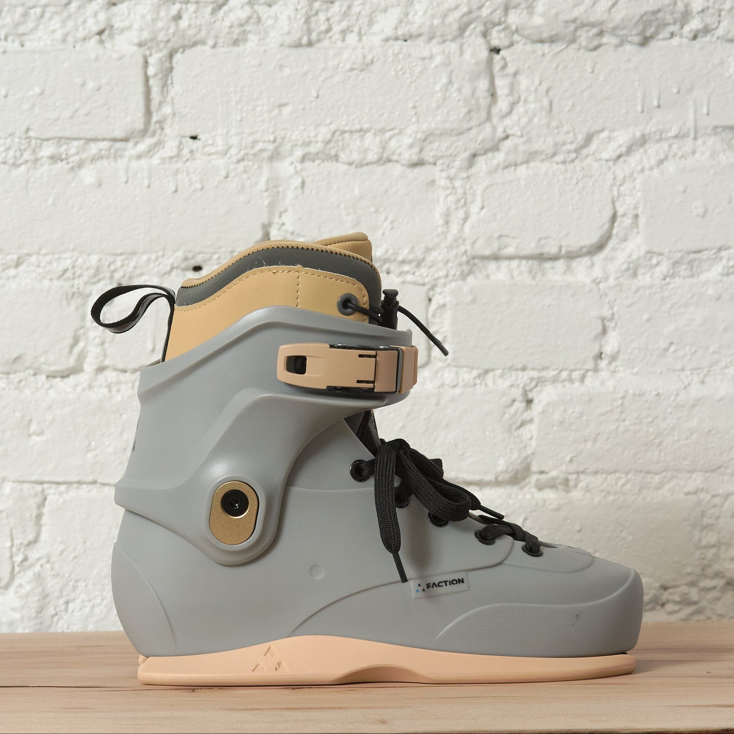 Faction - Plastik v1 - Grey